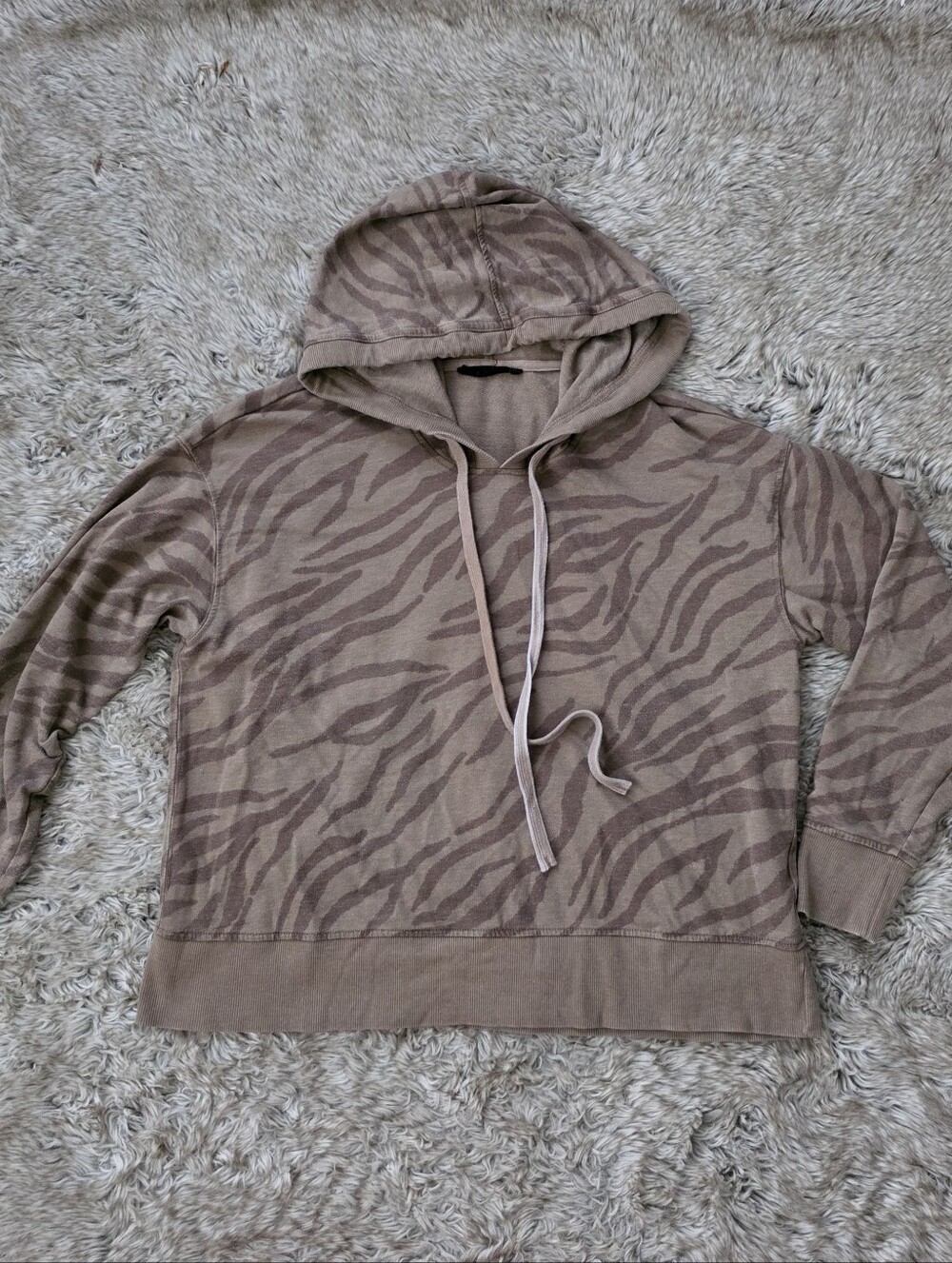 Jane + Delancey Taupe Zebra-Print Hooded Sweatshirt Women's Size Medium
